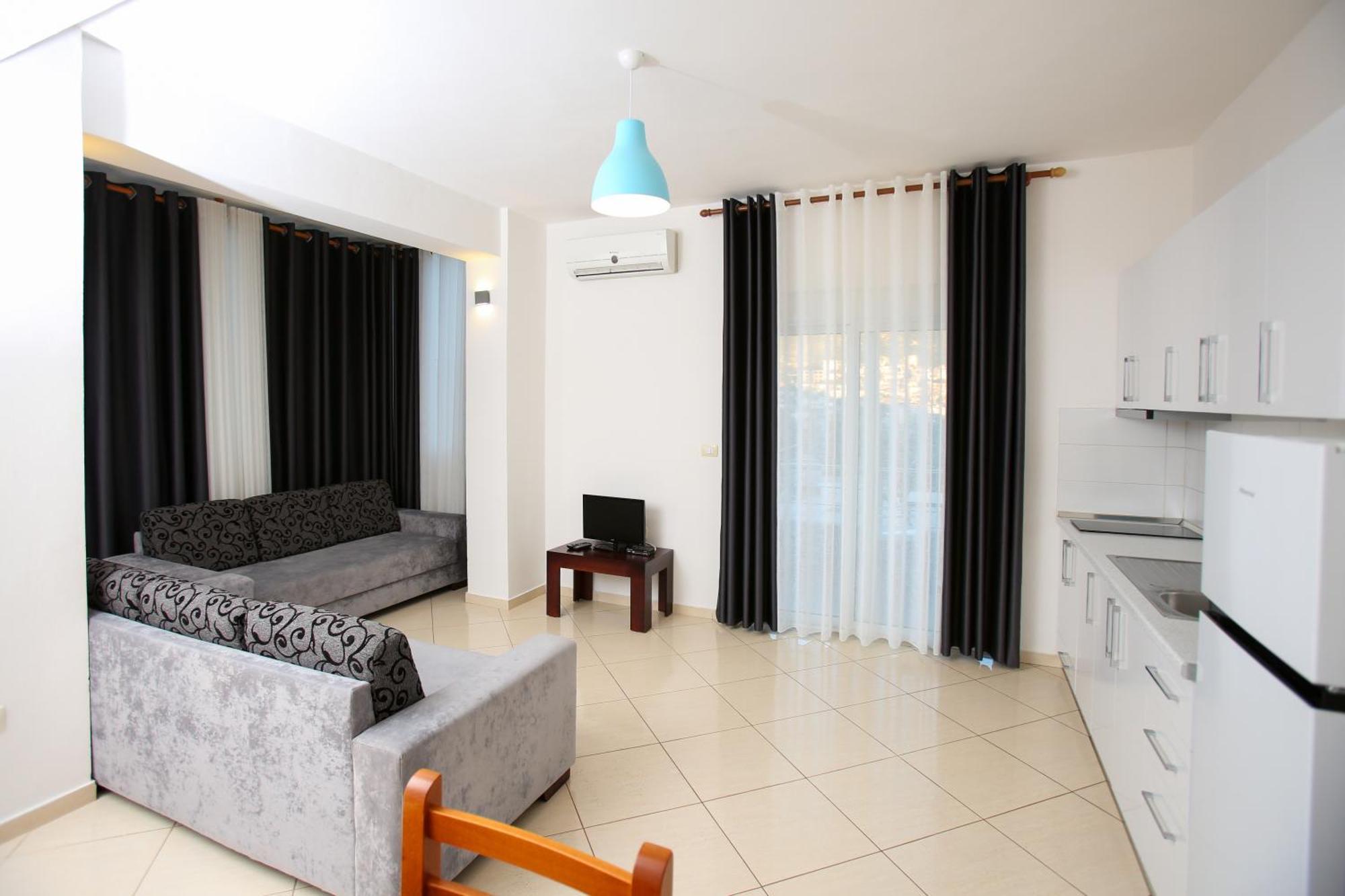 Appartamento Ionian Seaview Himare Esterno foto