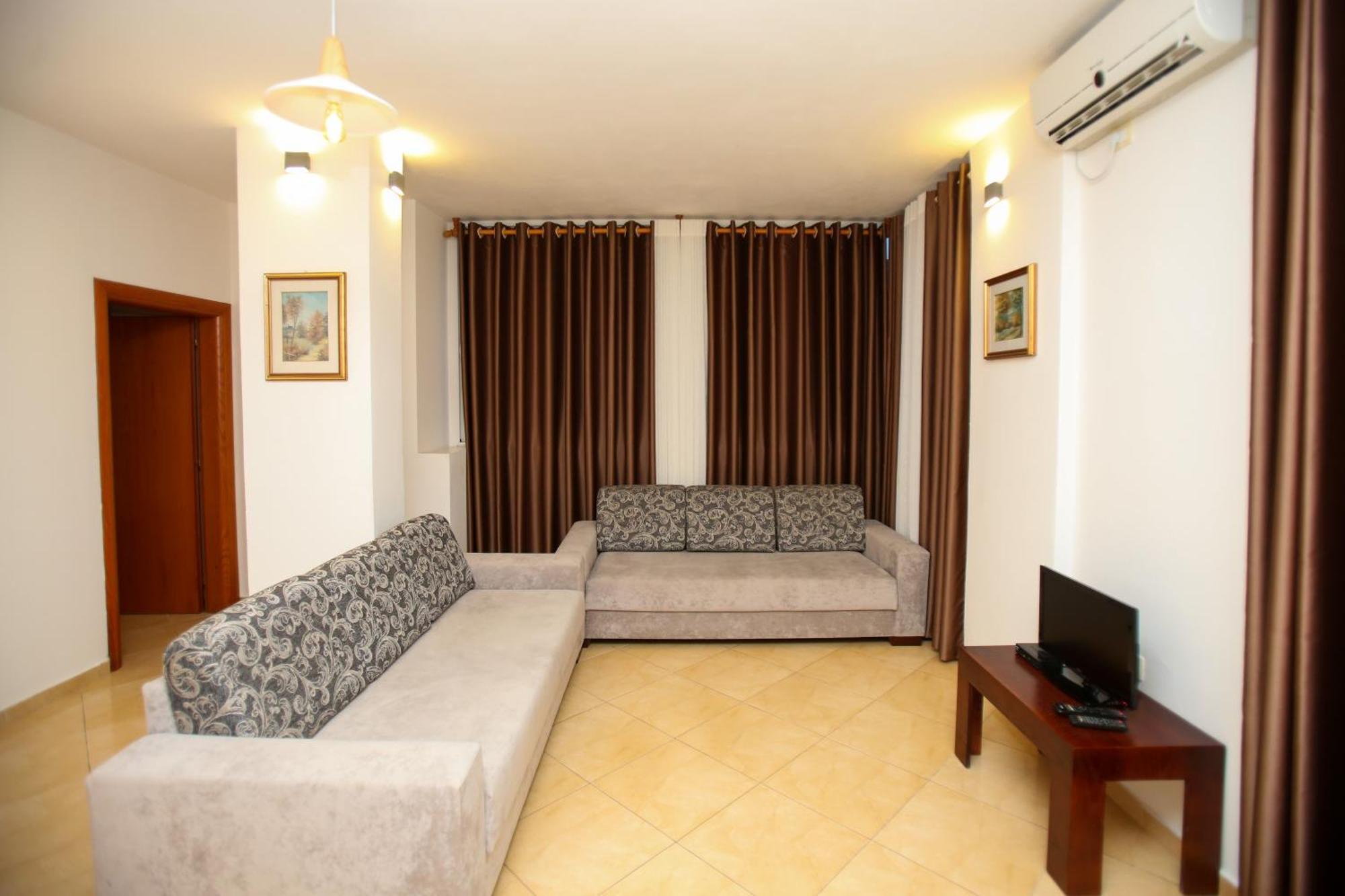 Appartamento Ionian Seaview Himare Esterno foto