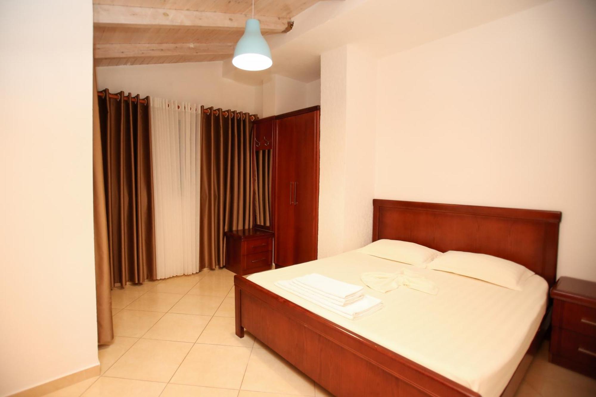 Appartamento Ionian Seaview Himare Esterno foto