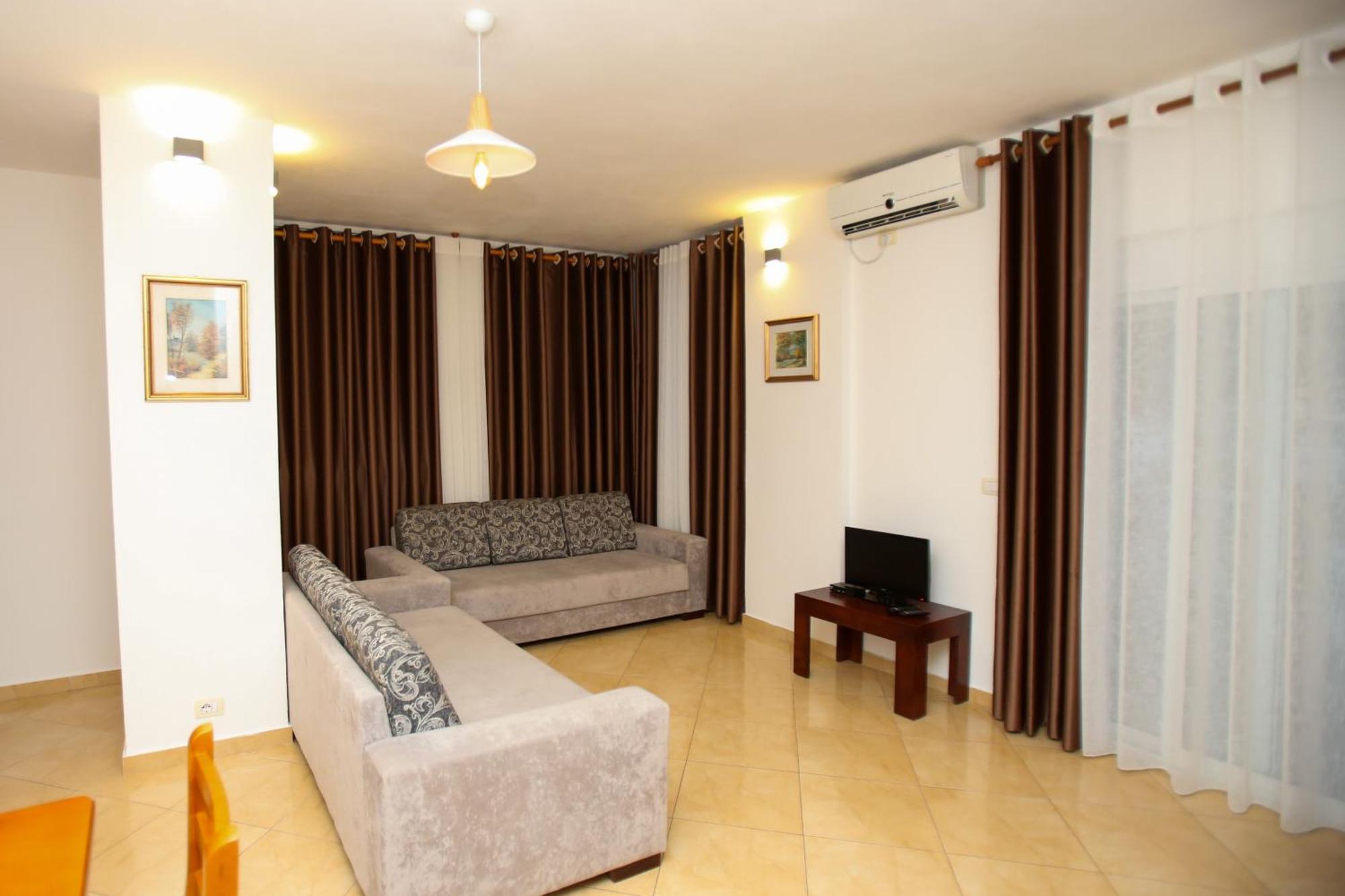 Appartamento Ionian Seaview Himare Esterno foto