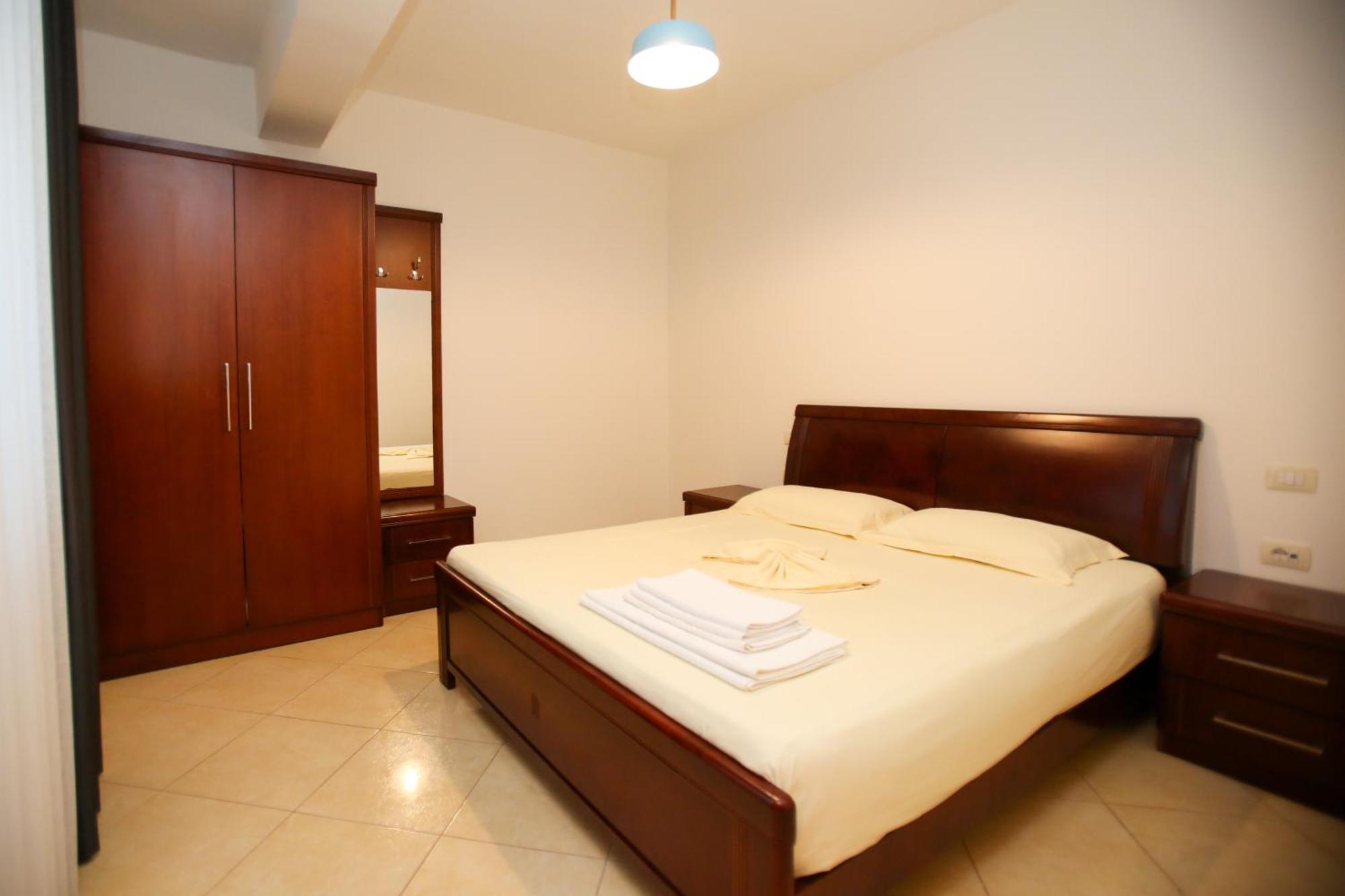 Appartamento Ionian Seaview Himare Esterno foto