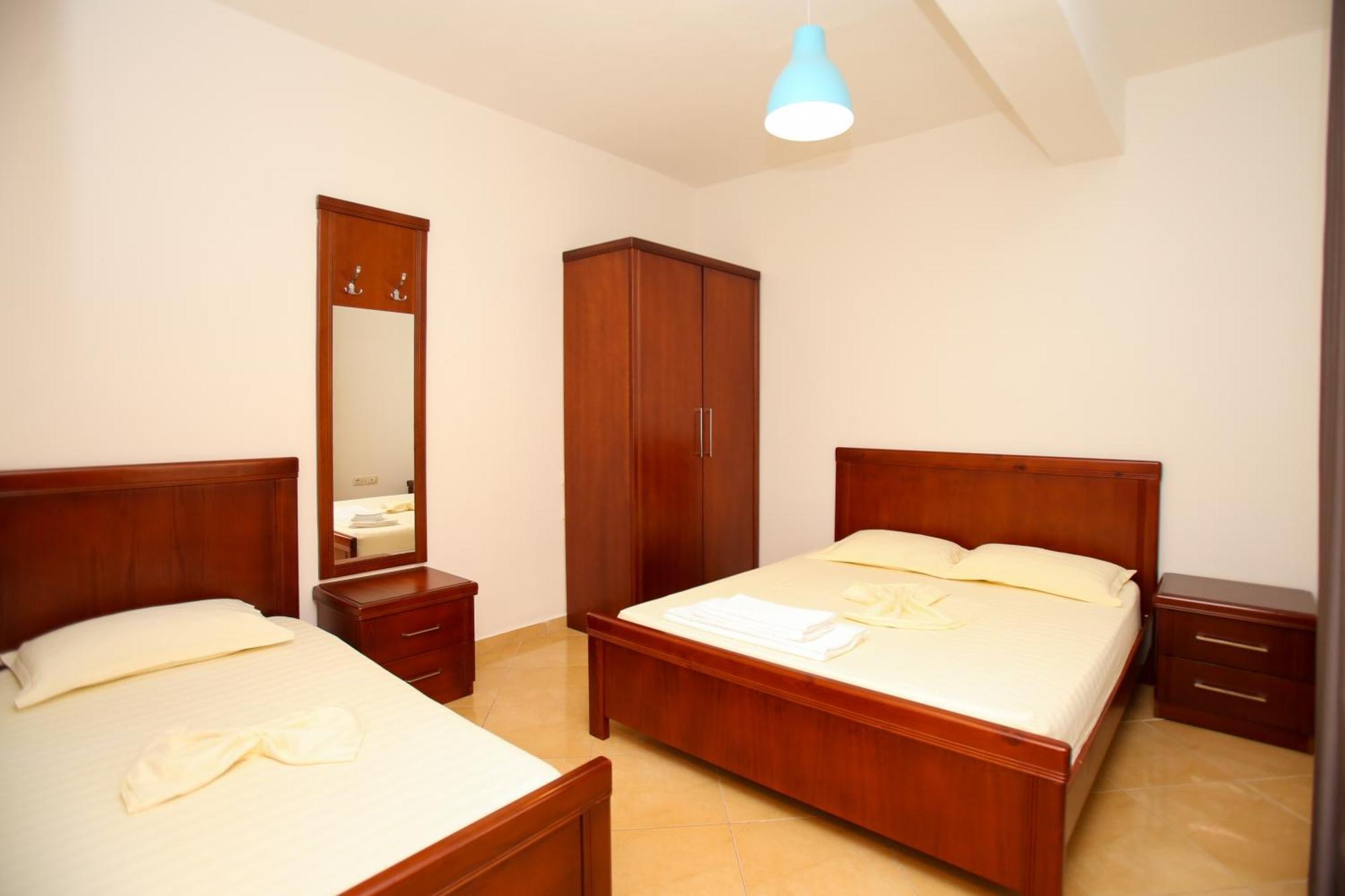 Appartamento Ionian Seaview Himare Esterno foto
