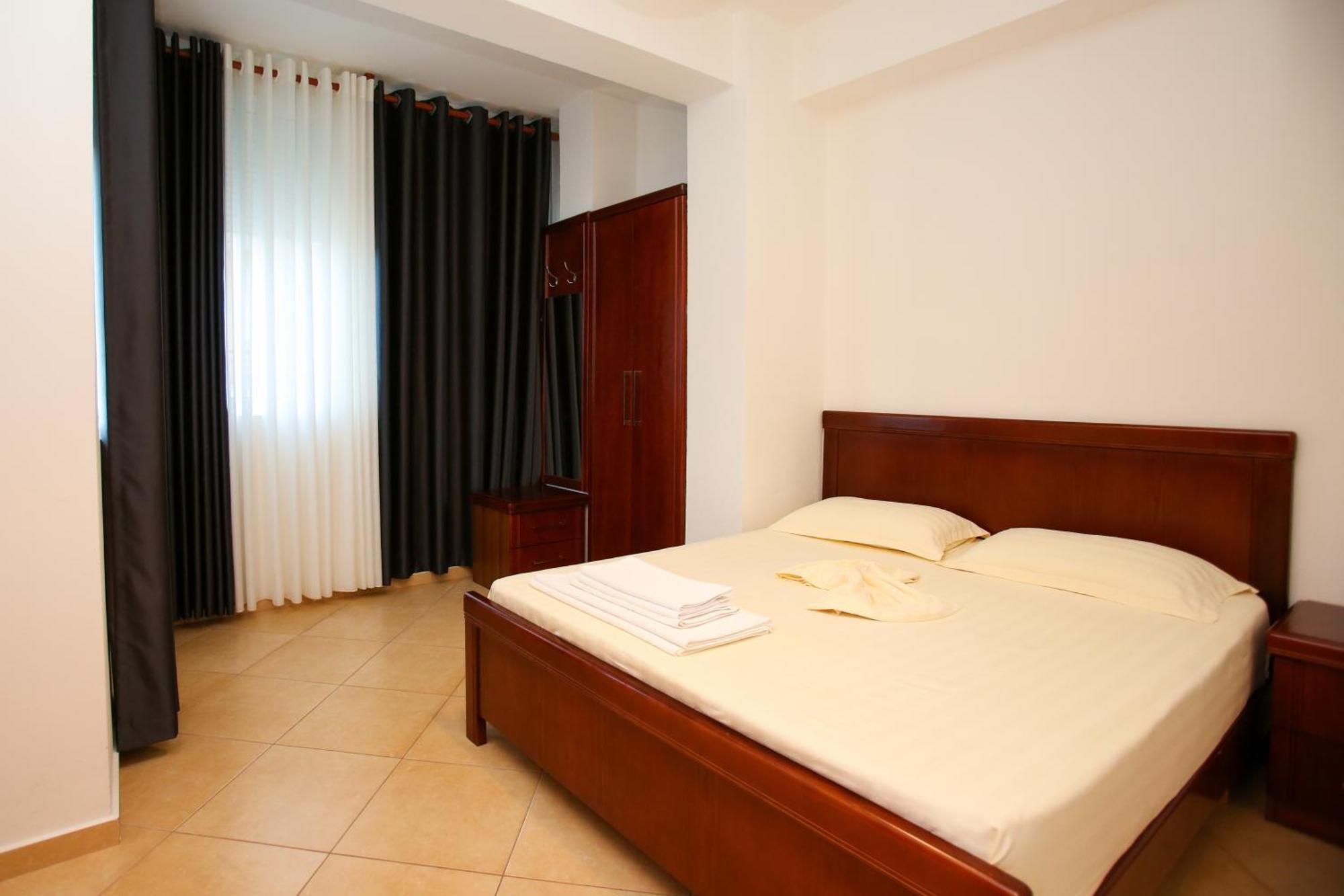 Appartamento Ionian Seaview Himare Esterno foto