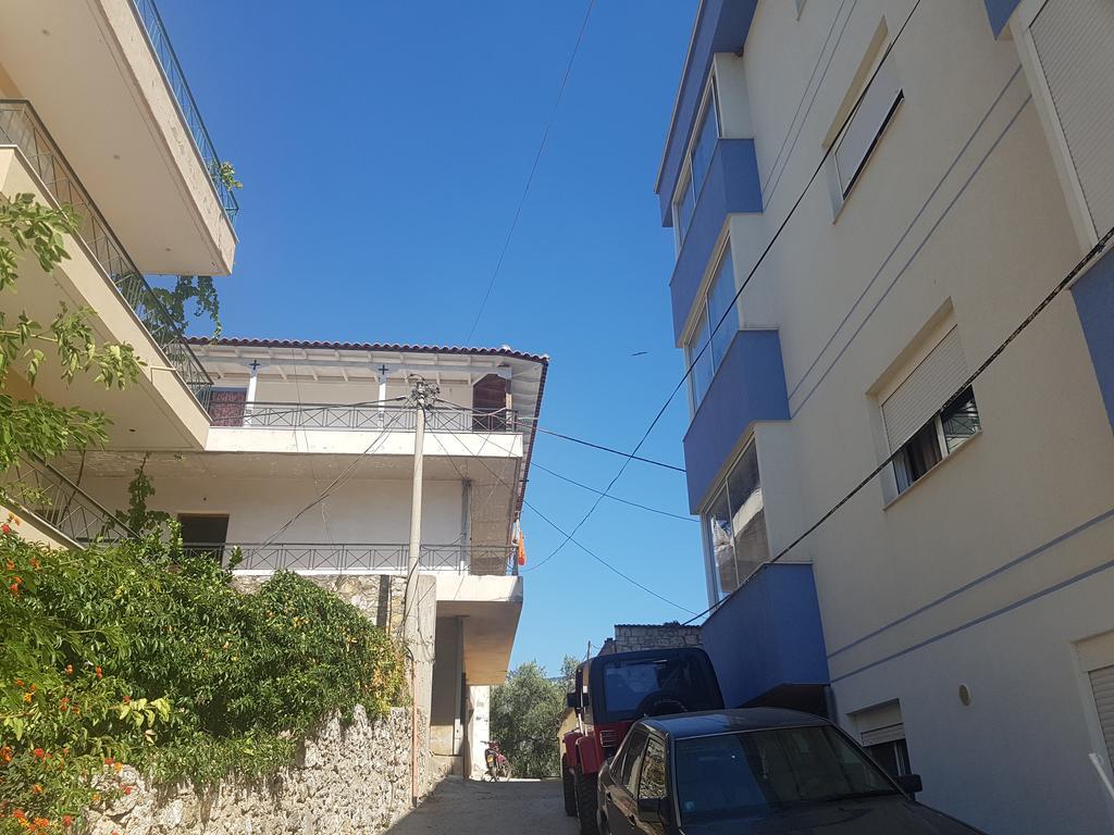 Appartamento Ionian Seaview Himare Esterno foto